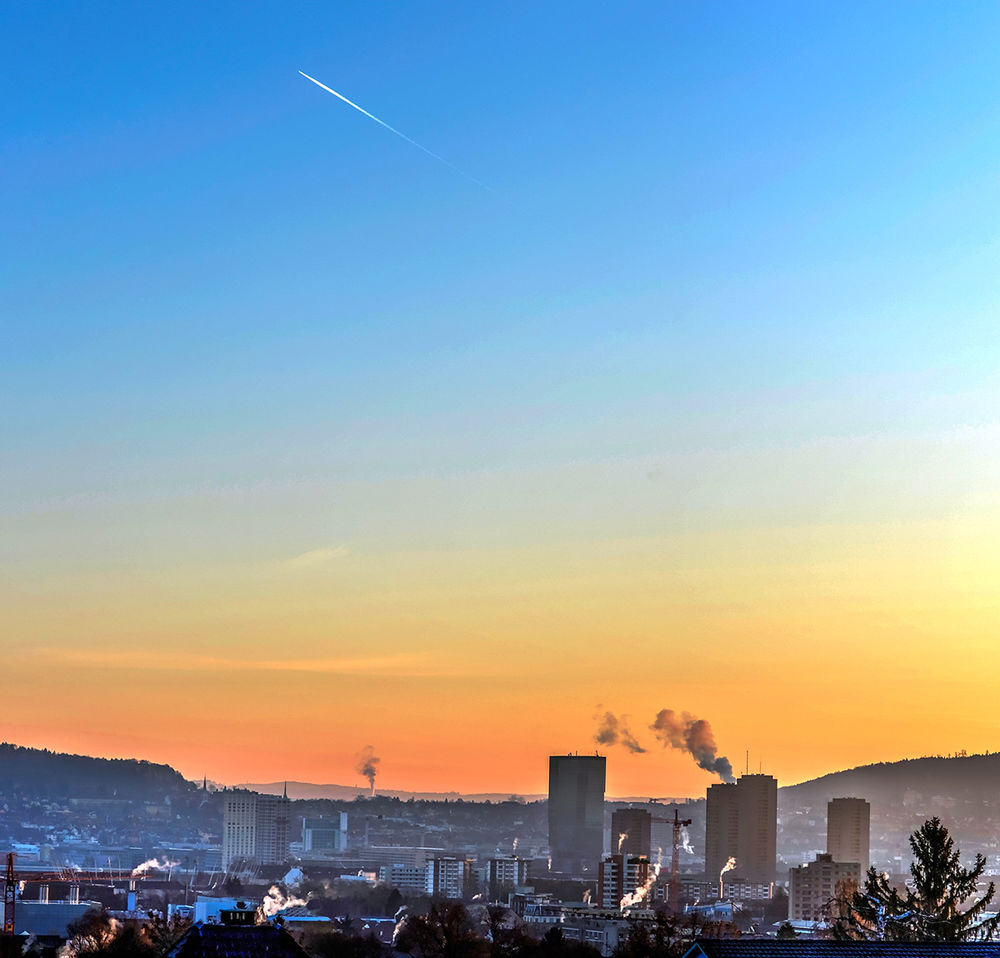 Zürich Primtower Morgenlicht
Schlüsselwörter: Zürich Primtower Morgenlicht