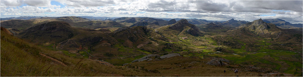 Anja Panorama
Schlüsselwörter: Anja, Panaorama, Madgaskar, Madagascar