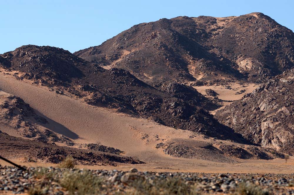 Fels und Sand
Schlüsselwörter: Namibia, Sossusvlei