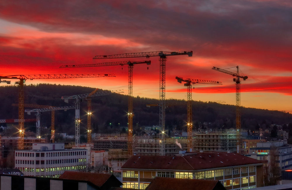 Zürich Zollfreilager Abendrot
Schlüsselwörter: Zürich Zollfreilager Abendrot