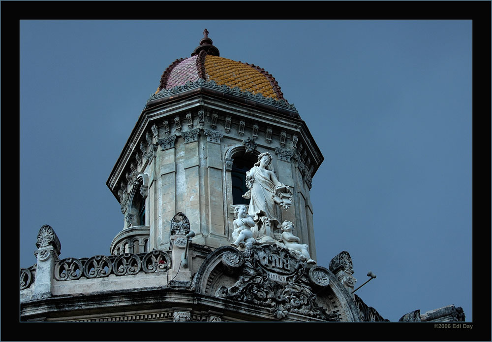 Architektur
in Havanna
Schlüsselwörter: Kuba, Havanna, La Habana