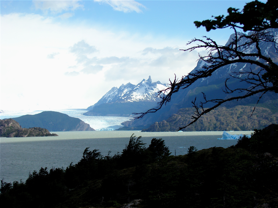 LAGO GREY
Schlüsselwörter: SEE, LANDSCHAFT