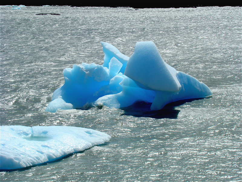 LAGO GREY
Schlüsselwörter: SEE, EIS