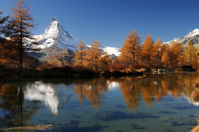 Grindjisee mit Matterhorn
Schlüsselwörter: Matterhorn,Grindjisee,Gebirgssee,Zermatt,