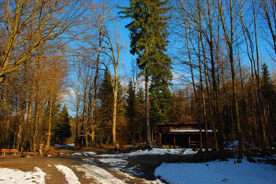 Im Teufelskeller in Dättwil(AG)
